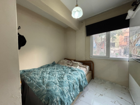 Konak  Varyantta 1+1 Deniz,Şehir Manzaralı Eşyalı Kiralık Daire !