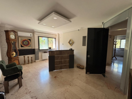 Alsancak  Mimar Sinan Mahallesinde 2+1 Masrafsız Kiralık İşyeri/Muayenehane