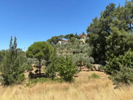 Seferihisar Bahçeköy Bölgesinde Yatırımlık Villa İmarlı Arsa!