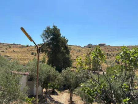 Seferihisar Bahçeköy Bölgesinde Yatırımlık Villa İmarlı Arsa!
