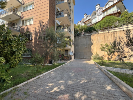 Bornova Evka 3 Deniz Sitesinde 3+1 150M2 Kombili Kiralık Daire!