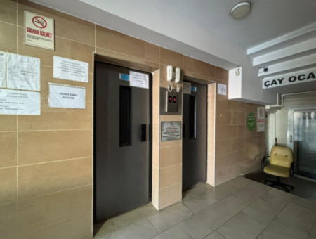 Konak  Belediye Binası Yakını 40M2 Stüdyo Kiralık İşyeri /Ofis!