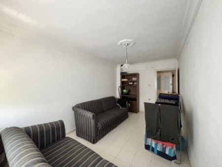 Gümüldür Çarşı’da 3+1 Ebeveyn Banyolu 130 M2 Satılık Daire