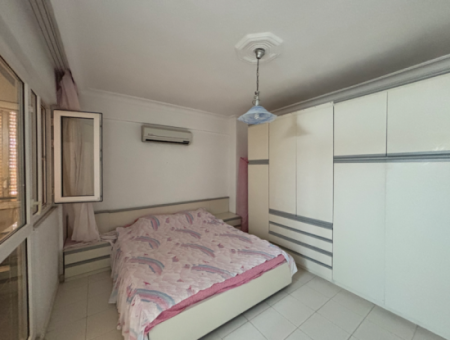 Gümüldür Çarşı’da 3+1 Ebeveyn Banyolu 130 M2 Satılık Daire