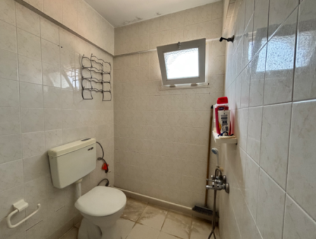 Gümüldür Çarşı’da 3+1 Ebeveyn Banyolu 130 M2 Satılık Daire