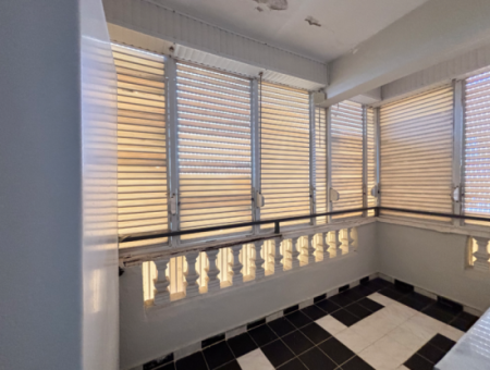 Gümüldür Çarşı’da 3+1 Ebeveyn Banyolu 130 M2 Satılık Daire
