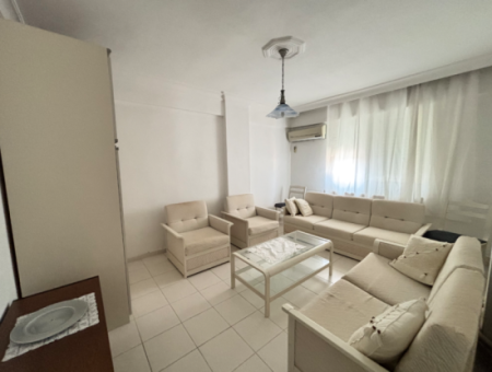 Gümüldür Çarşı’da 3+1 Ebeveyn Banyolu 130 M2 Satılık Daire