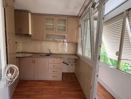 Alsancak Devlet Hastanesi Karşısı Köşe 2.Kat Kiralık Ofis,Büro
