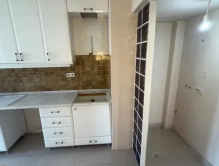 Bostanlı Atakentte Muhteşem Manzaralı Arakat Otoparklı Full Deniz Manzaralı Köşe