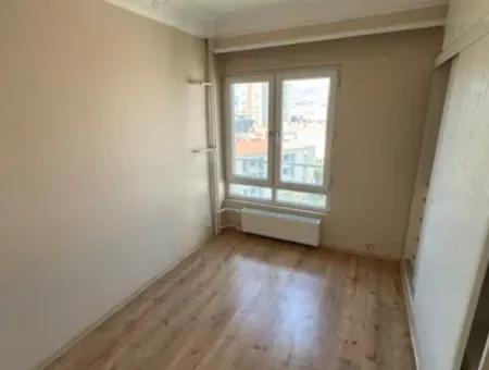 Bostanlı Atakentte Muhteşem Manzaralı Arakat Otoparklı Full Deniz Manzaralı Köşe
