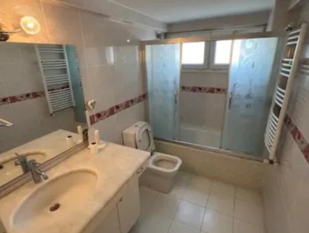 Bostanlı Atakentte Muhteşem Manzaralı Arakat Otoparklı Full Deniz Manzaralı Köşe