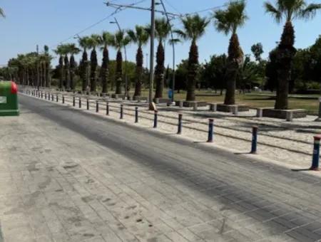 Bostanlı Atakentte Muhteşem Manzaralı Arakat Otoparklı Full Deniz Manzaralı Köşe