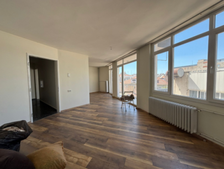 Alsancak Kültür Mahallesi Şair Eşref 2+1 Masrafsız Kiralık Daire!