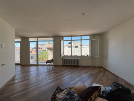 Alsancak Kültür Mahallesi Şair Eşref 2+1 Masrafsız Kiralık Daire!