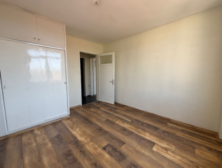 Alsancak Kültür Mahallesi Şair Eşref 2+1 Masrafsız Kiralık Daire!