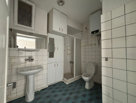 Karşıyakada 2+1 Kombili 6. Kat Deniz Manzaralı Kiralık Yalı Dairesi!