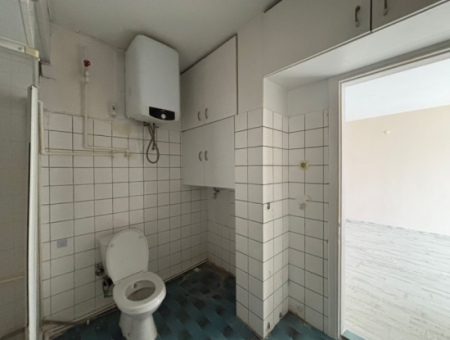 Karşıyakada 2+1 Kombili 6. Kat Deniz Manzaralı Kiralık Yalı Dairesi!