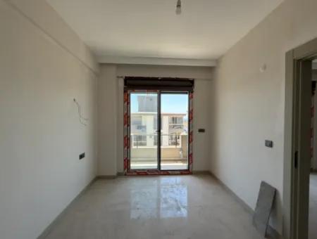Çolakibrahim Mahallesi’nde Modern Ve Konforlu 1+1 Satılık Daire
