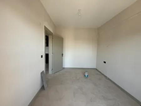 Çolakibrahim Mahallesi’nde Modern Ve Konforlu 1+1 Satılık Daire
