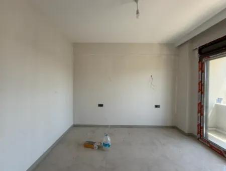 Çolakibrahim Mahallesi’nde Modern Ve Konforlu 1+1 Satılık Daire