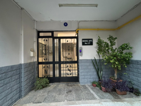 Narlıdere Huzur Mahalellesinde Metro Yakını 3+1 Kiralık Daire