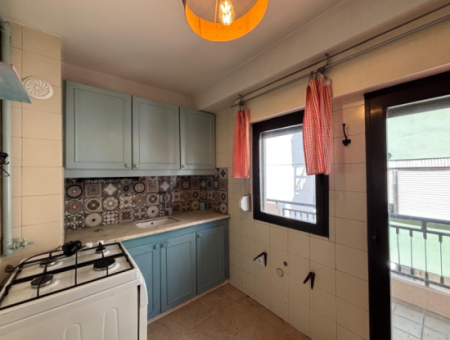Alsancak Şair Eşref Bulvarı Üzerinde 5.Kat Klimalı Kiralık Daire