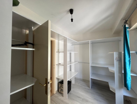Alsancak Şair Eşref Bulvarı Üzerinde 5.Kat Klimalı Kiralık Daire