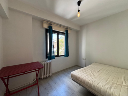 Alsancak Şair Eşref Bulvarı Üzerinde 5.Kat Klimalı Kiralık Daire