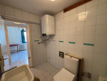 Alsancak Şair Eşref Bulvarı Üzerinde 5.Kat Klimalı Kiralık Daire
