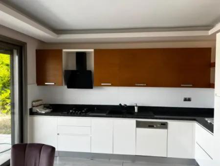 Turgutreis Yalı'da Denizin Kıyısında Müstakil Lüks Villa