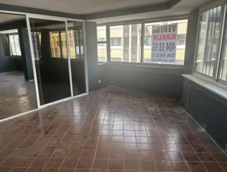 Hürriyet Bulvarı Üzerinde Temiz Bakımlı  İşhanı’nda 70M2  Kiralık Ofis