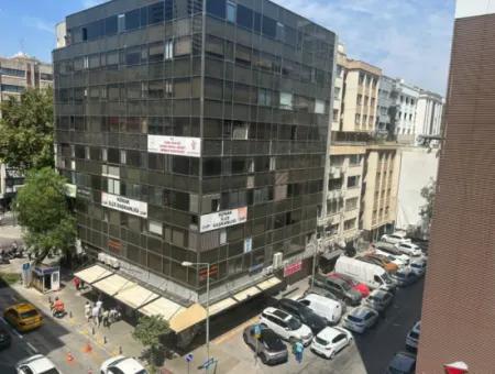Hürriyet Bulvarı Üzerinde Temiz Bakımlı  İşhanı’nda 70M2  Kiralık Ofis