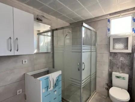 Seferihisar Camikebir Mahallesinde Yatırıma Uygun Satılık Komple Bina