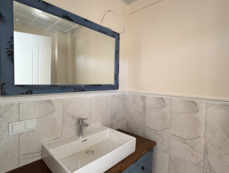 Seferihisar İhsaniye Köyünde Modern Mimari Dubleks Satılık 3+1 Daire