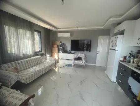 Çolakibrahimbey’de, Catamaran Sitesi’nde Bahçe Kullanımlı Satılık 2+1 Daire