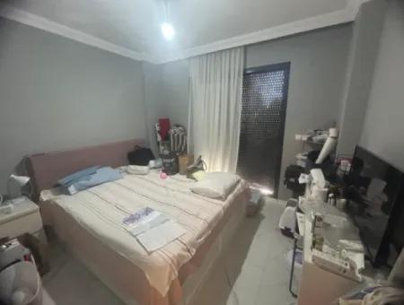 Çolakibrahimbey’de, Catamaran Sitesi’nde Bahçe Kullanımlı Satılık 2+1 Daire