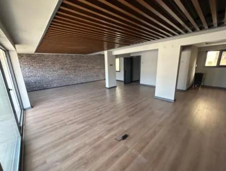 Cumhuriyet Meydanı’na Yürüme Mesafesinde 160 M2 Kiralık  Lüks Ofis!