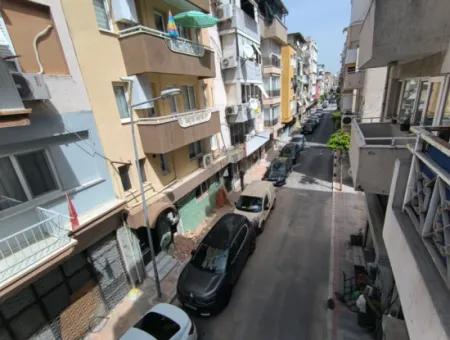 Alsancak Kahramanlar’da Satılık Arsa – Ticari Ve Yatırım Fırsatı!