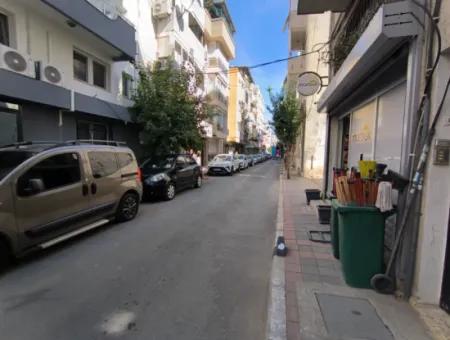 Alsancak Kahramanlar’da Satılık Arsa – Ticari Ve Yatırım Fırsatı!