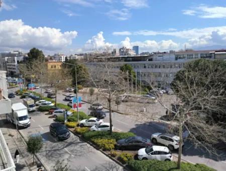 Cumhuriyet Bulvarı’nda Sıfır Binada Kiralık Prestijli İşyeri