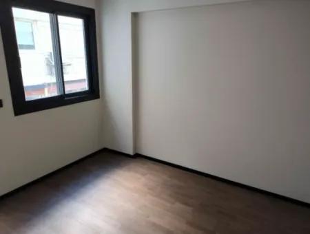 Cumhuriyet Bulvarı’nda Sıfır Binada Kiralık Prestijli İşyeri