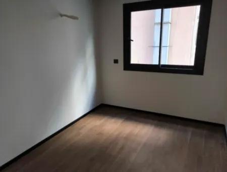 Cumhuriyet Bulvarı’nda Sıfır Binada Kiralık Prestijli İşyeri