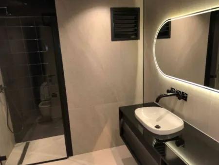 Cumhuriyet Bulvarı’nda Sıfır Binada Kiralık Prestijli İşyeri