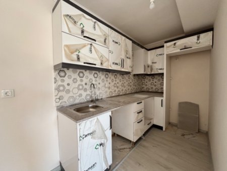 Seferihisar Adliye Sarayı Yakınında 3+1, 120 M2 Satılık Daire