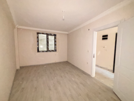 Seferihisar Adliye Sarayı Yakınında 3+1, 120 M2 Satılık Daire