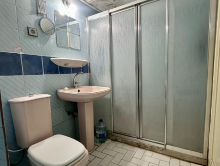 Alsancak  Kahramanlarda  1.Kat 2+1 90 M2 Asansörlü Boş Satılık Daire!