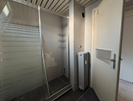 Alsancak Talatpaşa Yakını 2+1 Asansörlü Otoparklı Kiralık Daire.