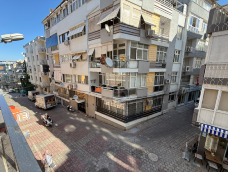 İnönü Caddesine 2.Bina'da 3+1 Full Tadilatlı Arakat Ferah Daire