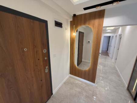 İnönü Caddesine 2.Bina'da 3+1 Full Tadilatlı Arakat Ferah Daire