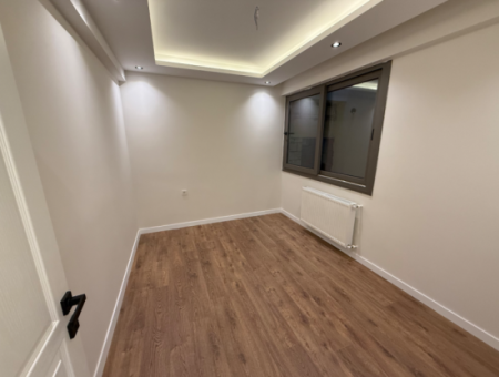 İnönü Caddesine 2.Bina'da 3+1 Full Tadilatlı Arakat Ferah Daire